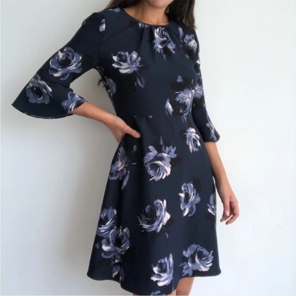 KATE SPADE Night Rose Crepe Star Bright Rich Navy Dress Floral Feminine Size 10
